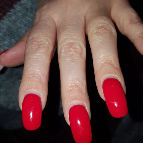 Longrednails