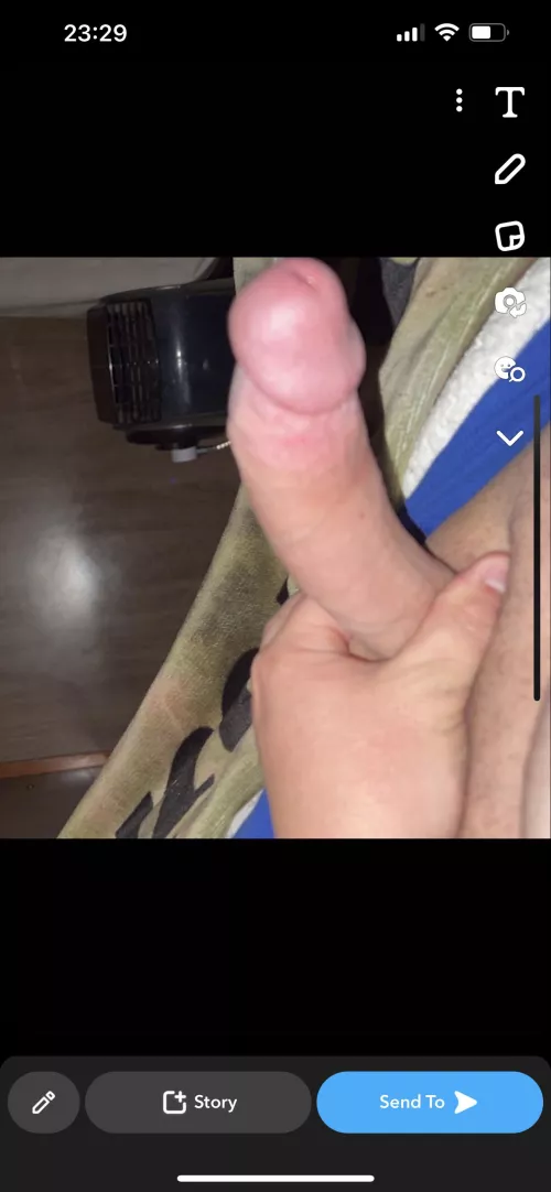 Looking for a f in the 337 who just needs a good fuck 