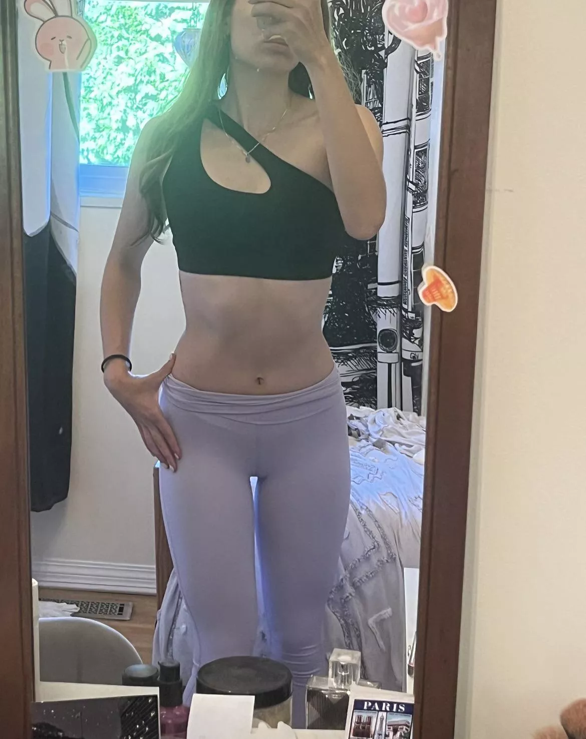 Looking to own a bitch who follows all my orders 😏