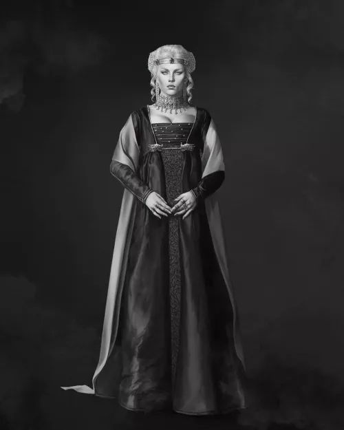 Love Emma but would have loved to see this busty version of milf Rhaenyra