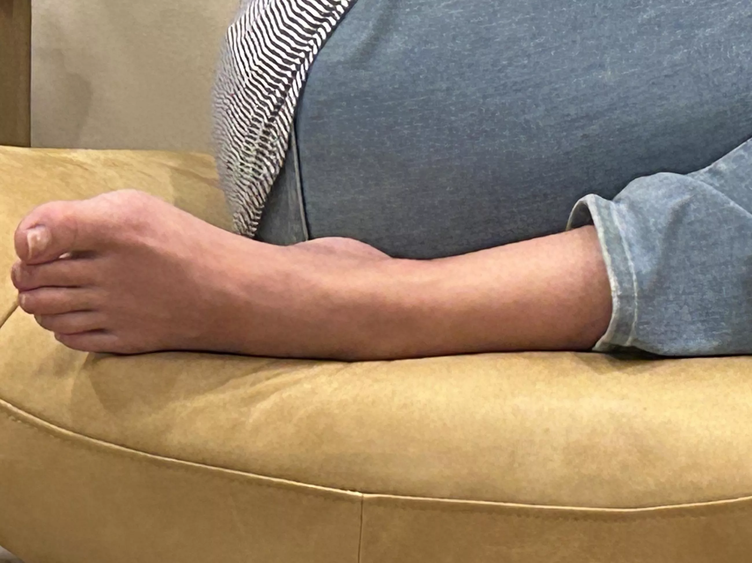 Love when she sits like this