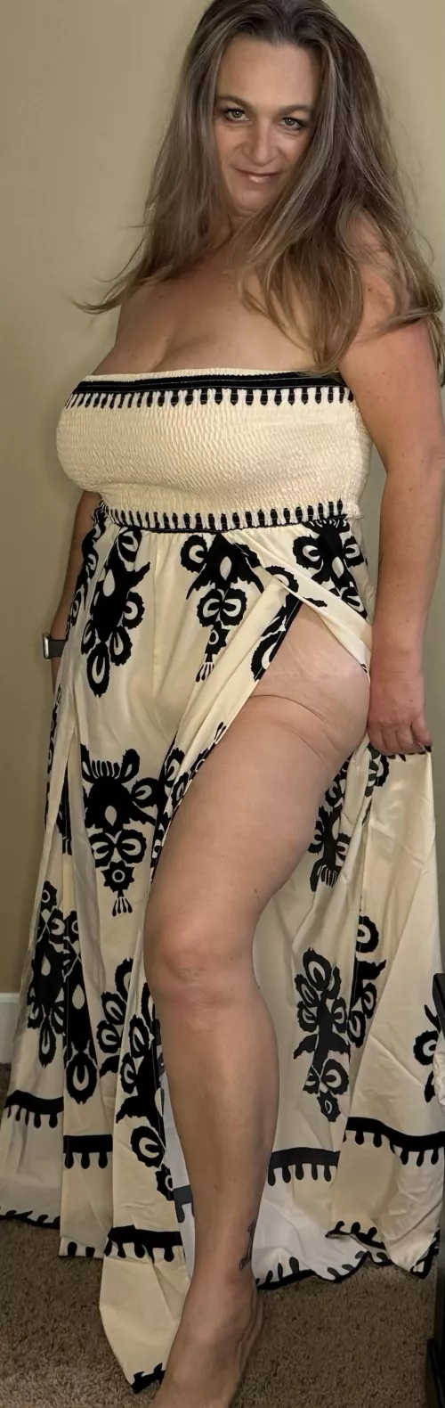 Married mom looking for some good side dick