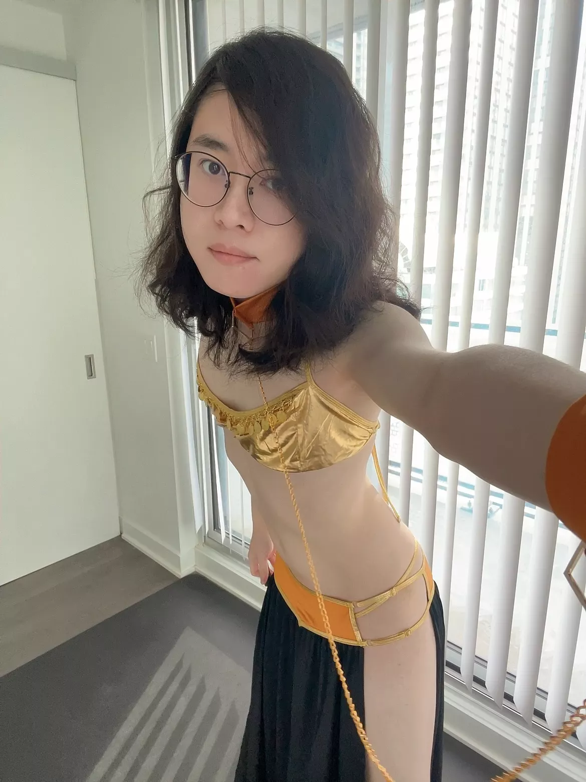 Master, let's dance together :3 Can you hear that my bells are ringing? Ring ring 🔔