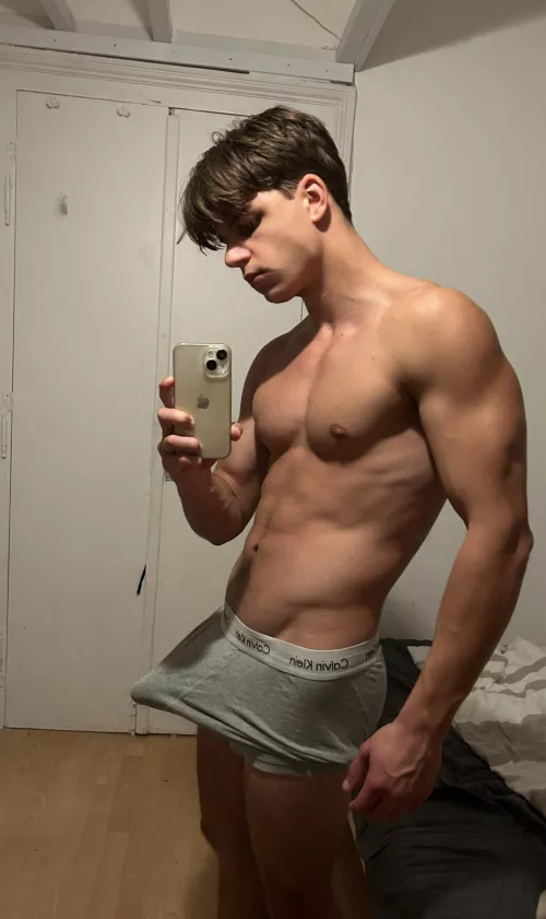 @muscle_twunk Any takers?