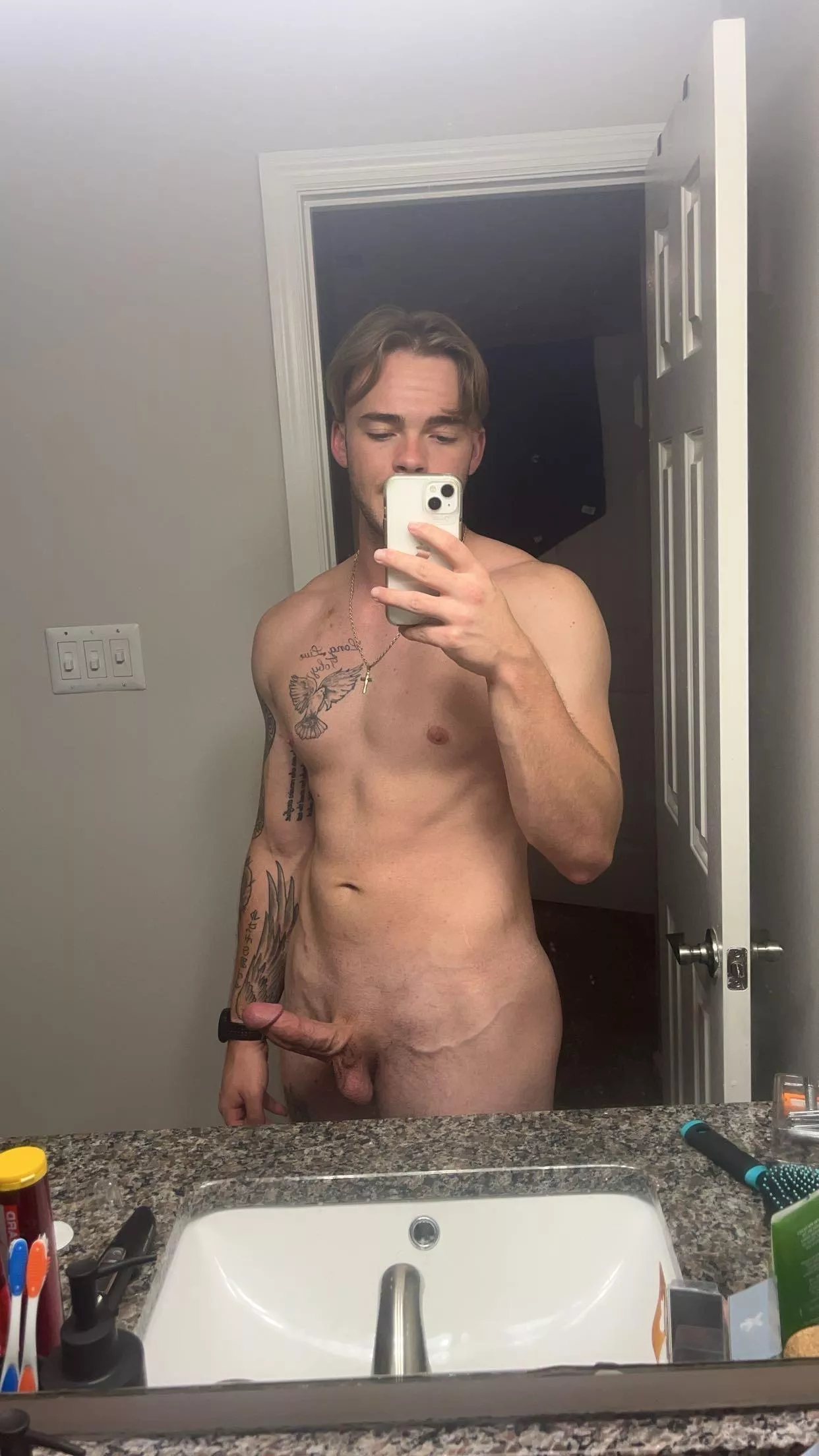 Need to study for my bio midterm. Taking to y’all is more fun. 