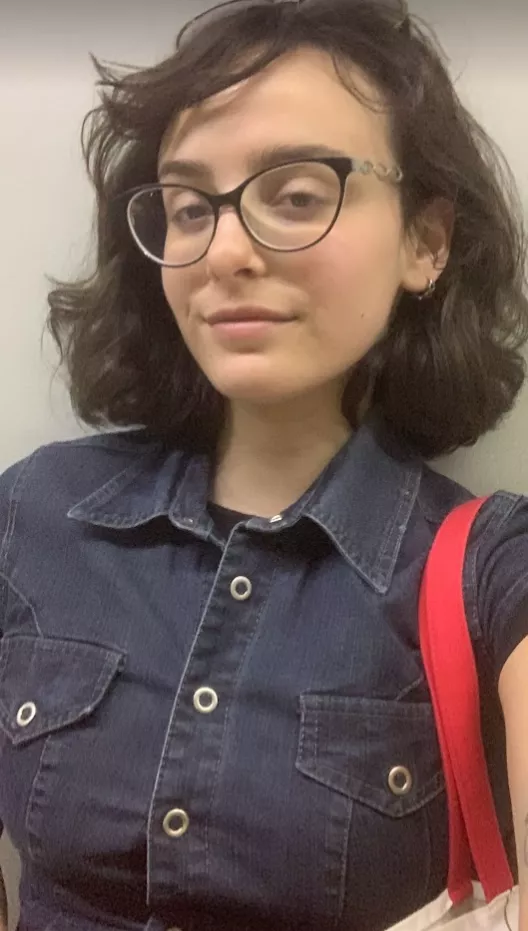 No makeup but still lovely