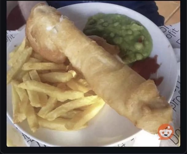 Oi, I got ye fish ‘n’ chips right here, mate.  Mushy peas too.  Bon apétit.