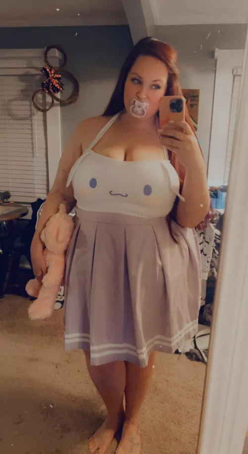 One of my favorite little things is playing dress up 💕