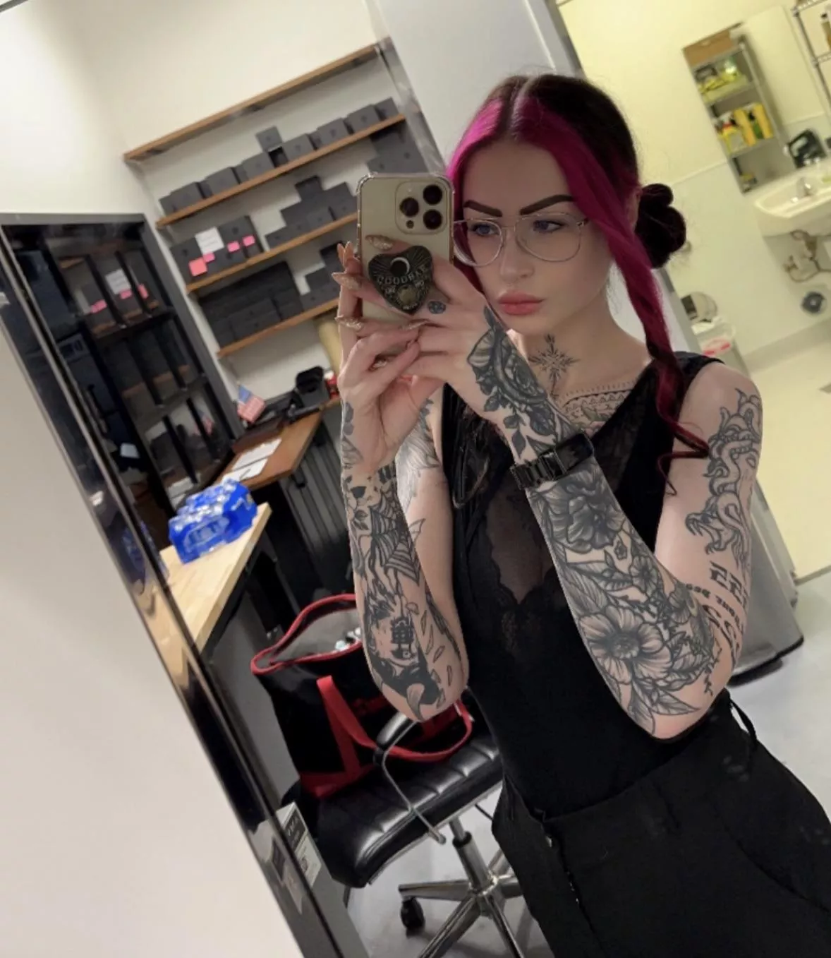 [online] looking for a daddy