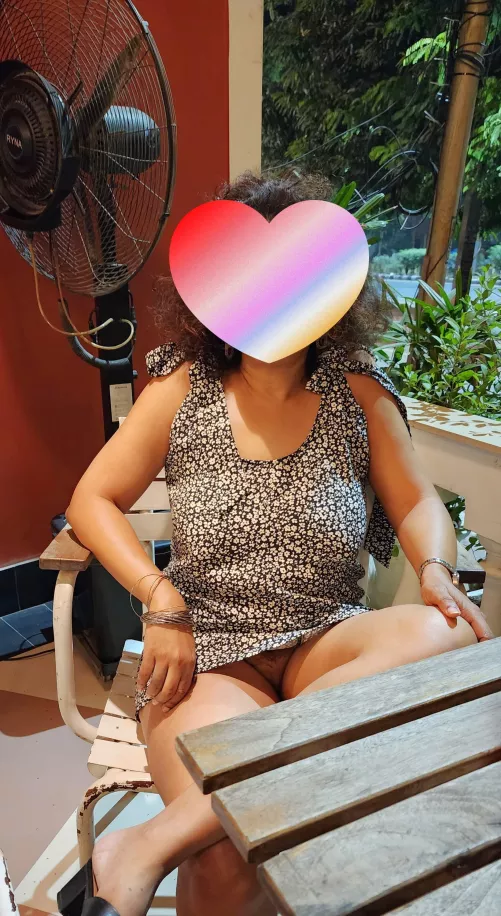 Oops! I think the waiter got a peek