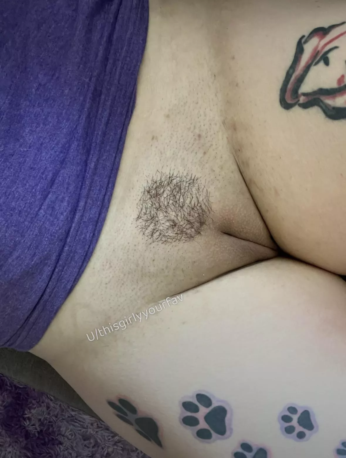 Perfect spot for you to aim your load on my pussy