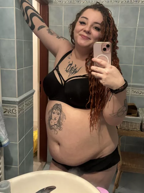 Pre shower selfie, hoping you'll join me