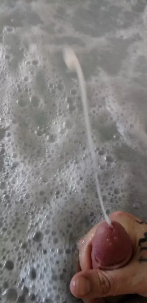 Public hotel hot tub cum shot 