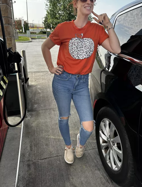 Pumpkin picking today, maybe I’ll get checked out too.. [f]