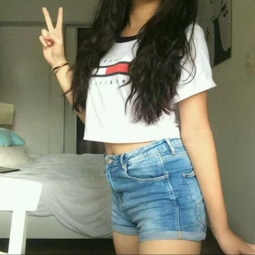 Rate this tight Asian teen ;)