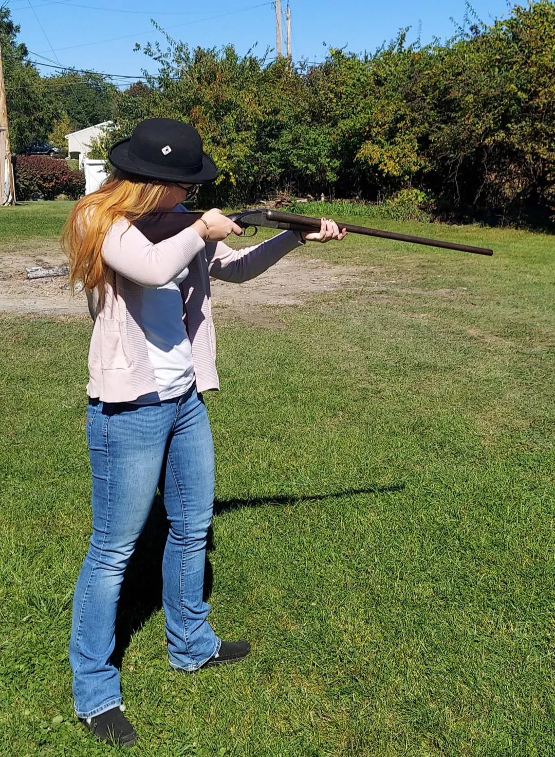 Shooting a 12ga double barrel AJ Aubrey shotgun made in 1908