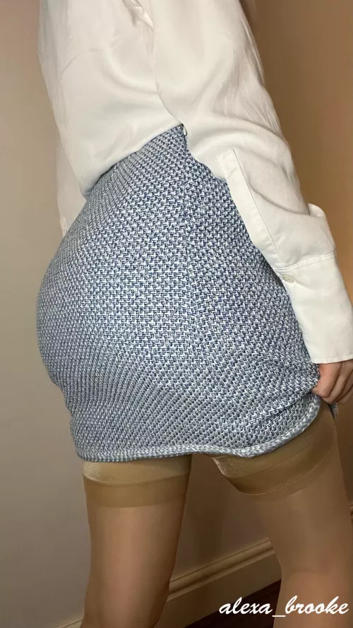 Should I lift it up a little more?