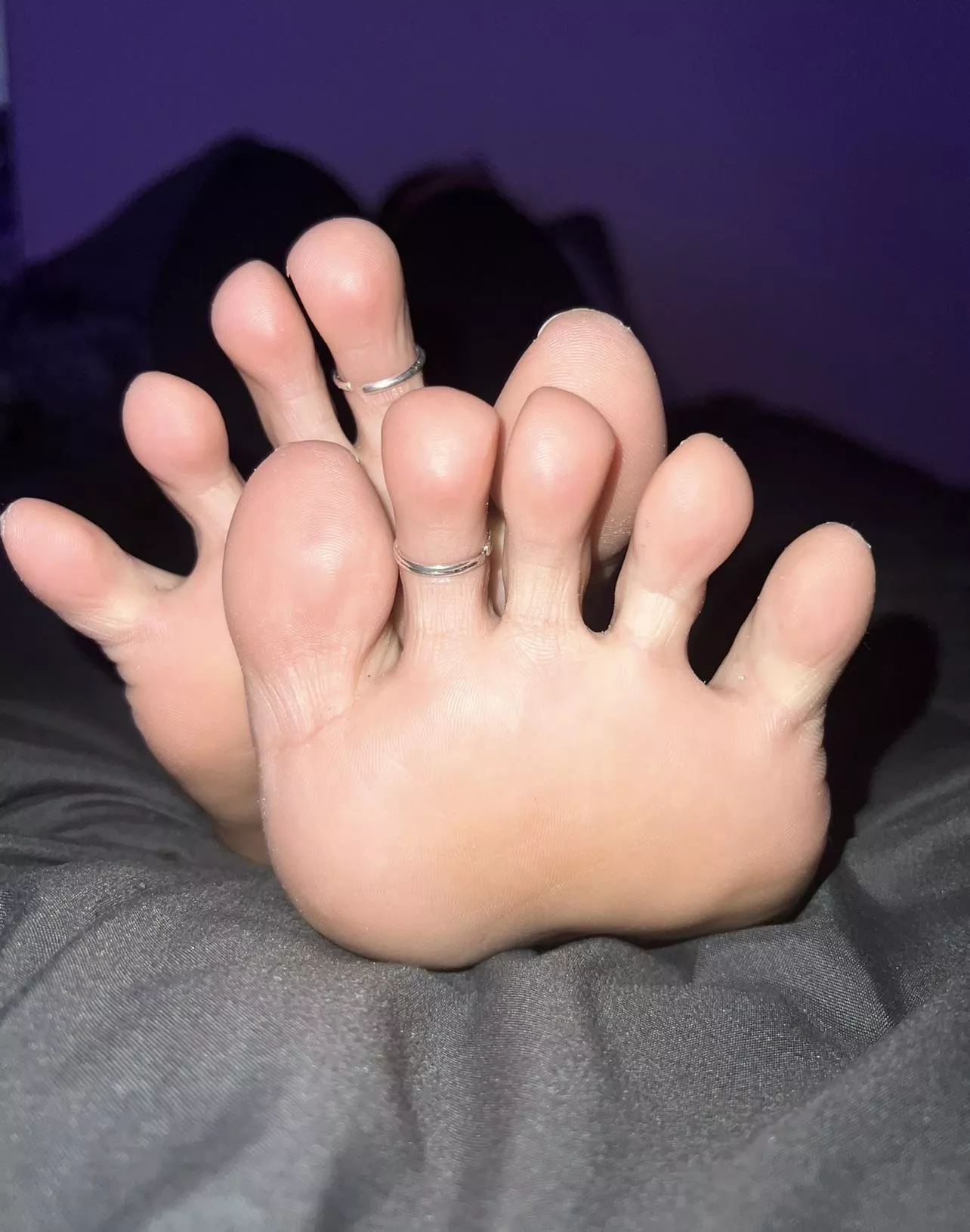 Soles and toes 