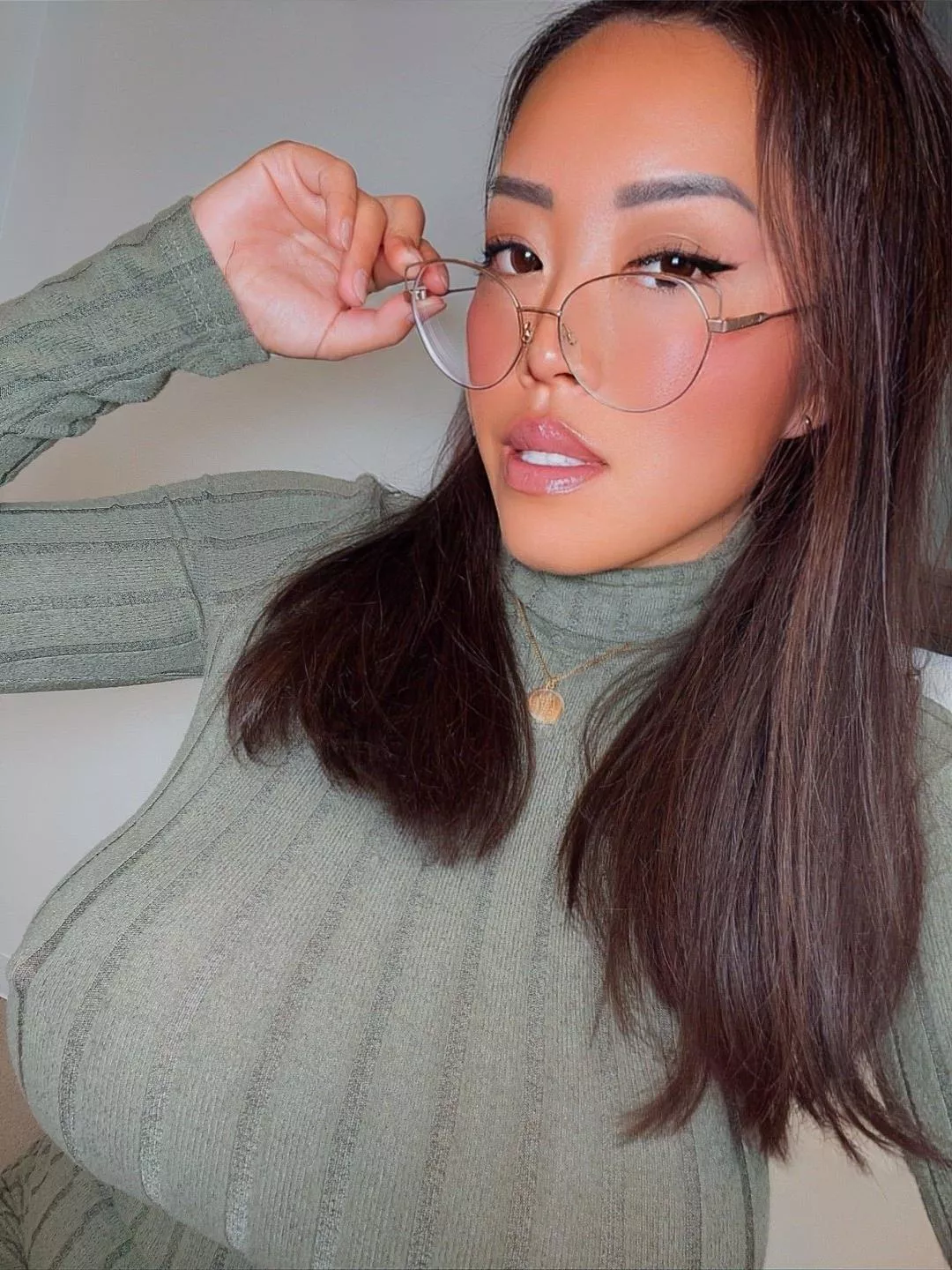 Sometimes, I still get surprised of how big my boobs are <3