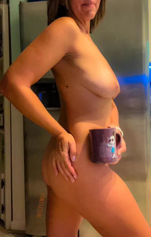 Starting the week off right!  Naked coffee is the best coffee! ☕️😉