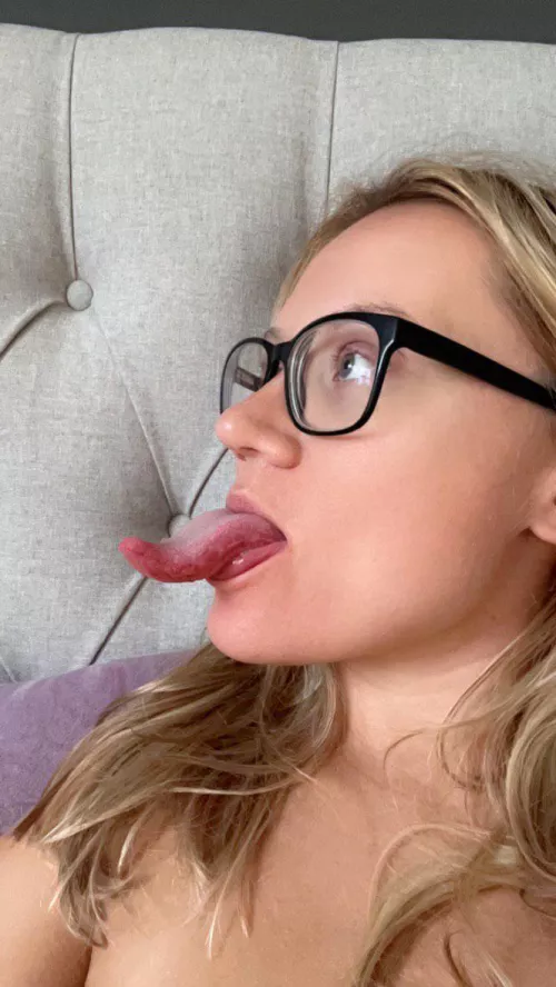 stick your dick in here