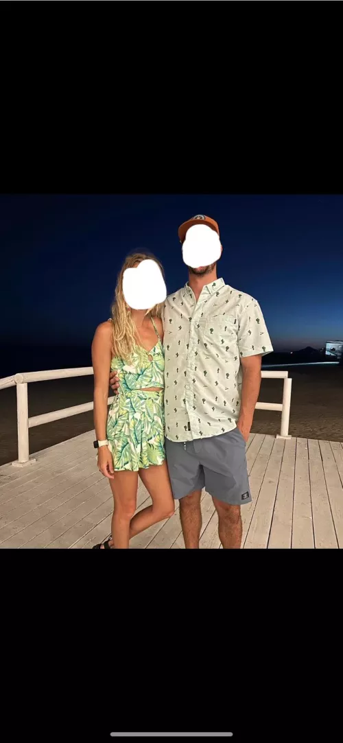 Straight married curious , any bi dudes open to a couple for some fun maybe? Mesa az