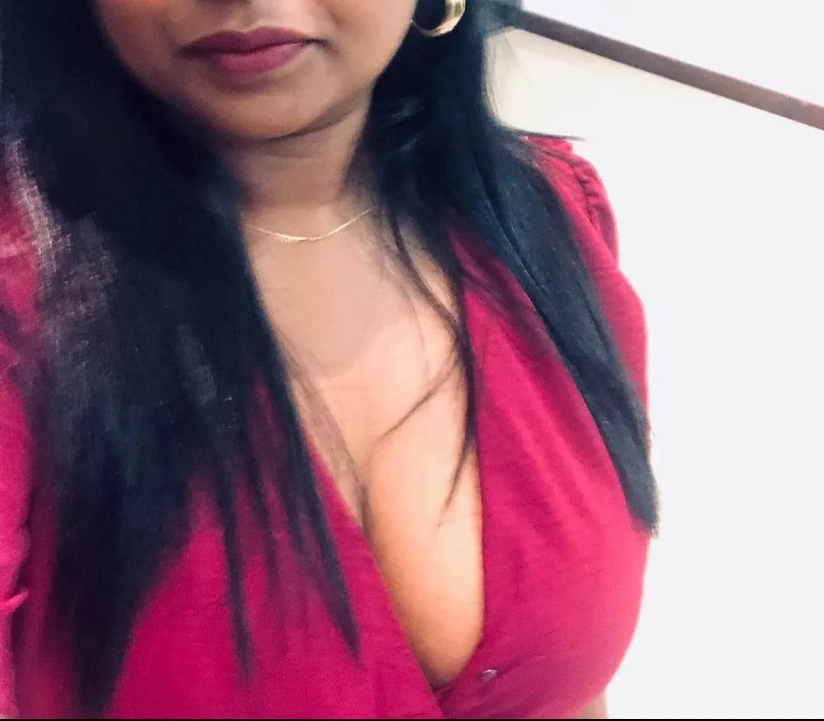 The way she calls me mrng🔥