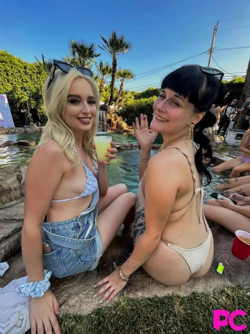 Two Pretty Best Friends (?) 