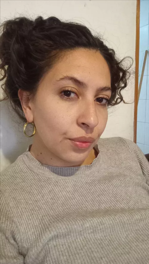 Type your age if you’d eat me out