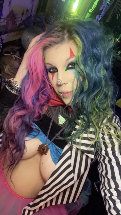 Want to check my pants for a treat?! 🍭😋 