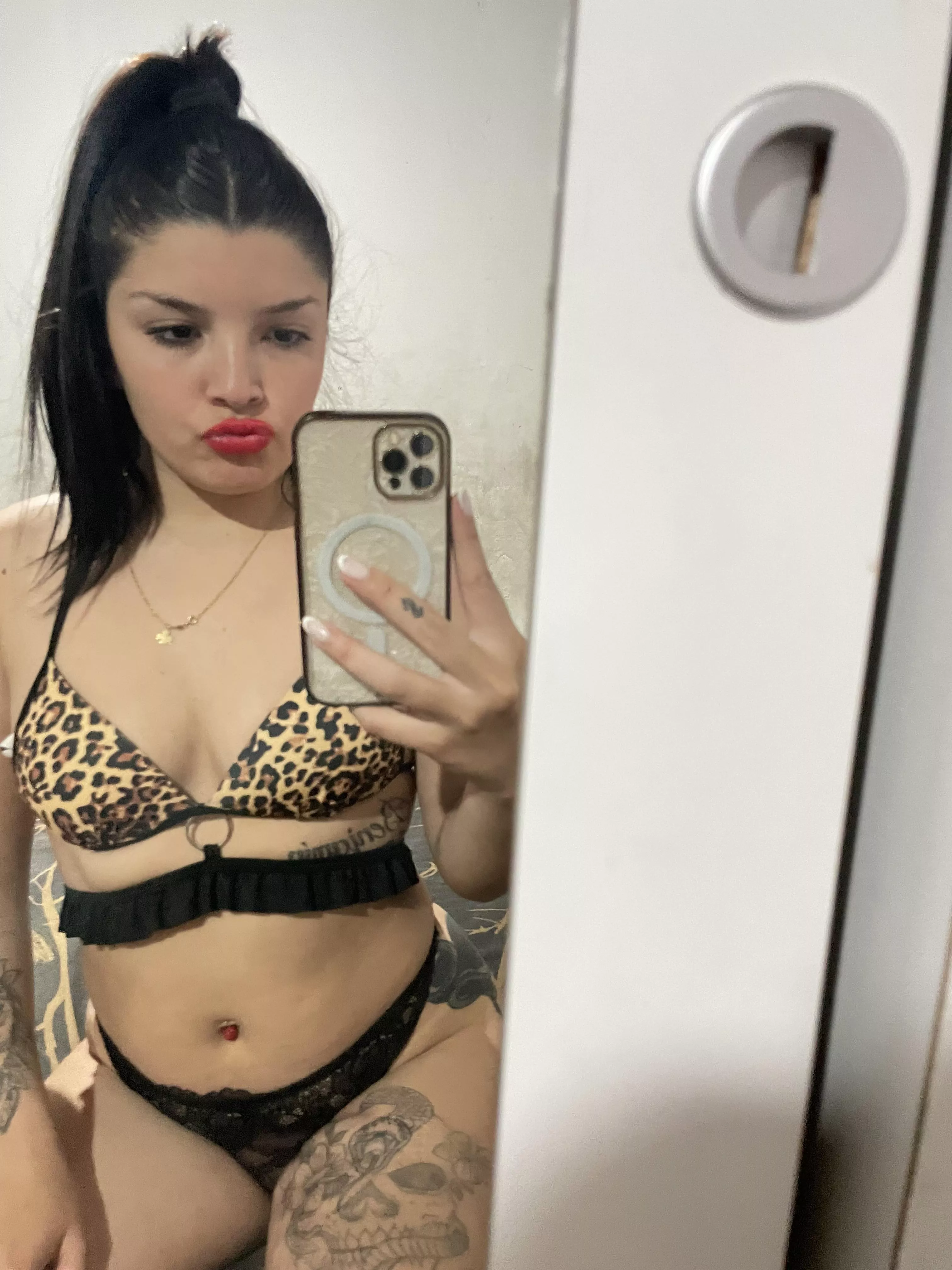 What do you think of my swimsuit? 