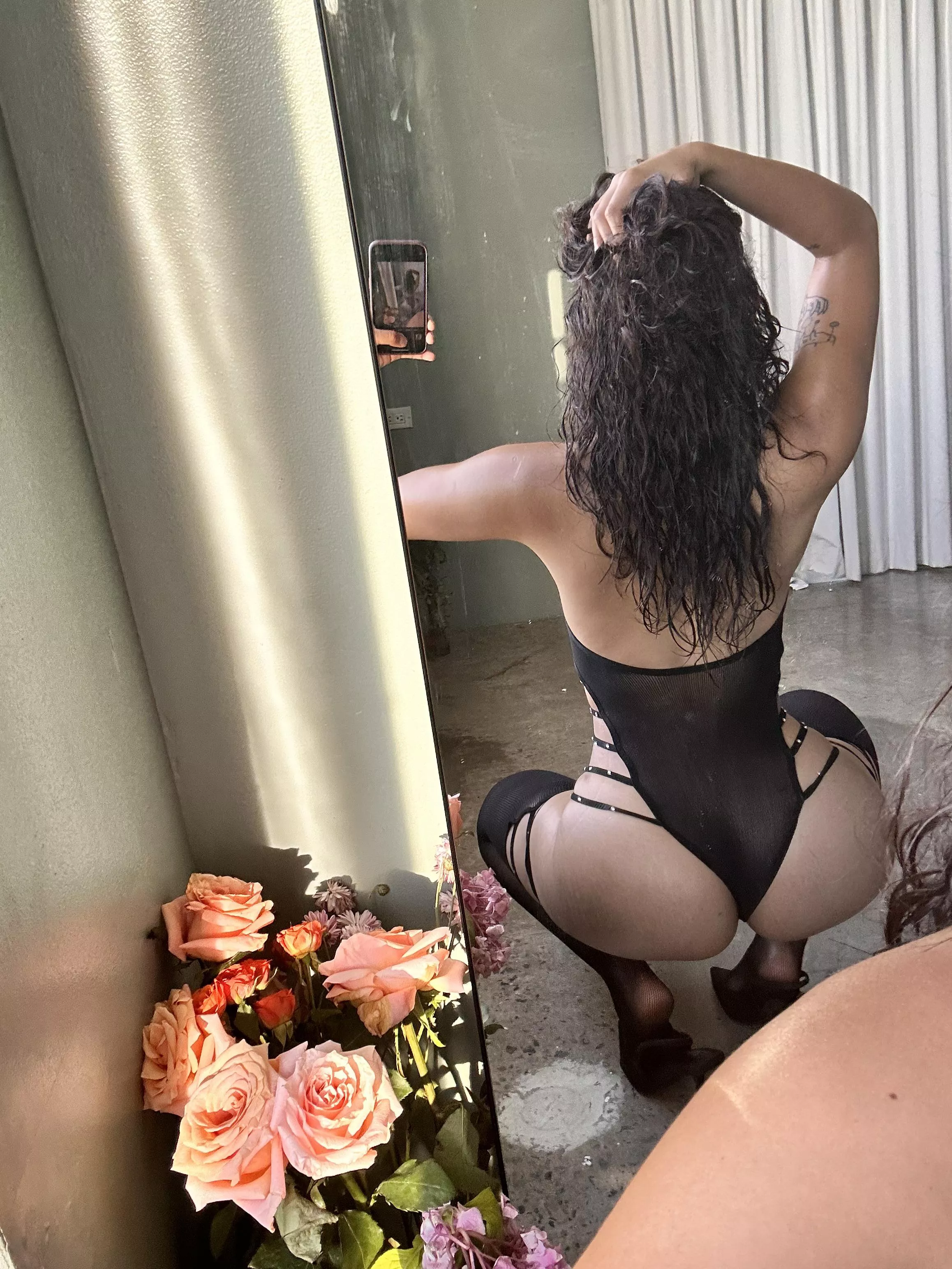 What you think about this 🍑🔥? Tell me, Did you like it?😏