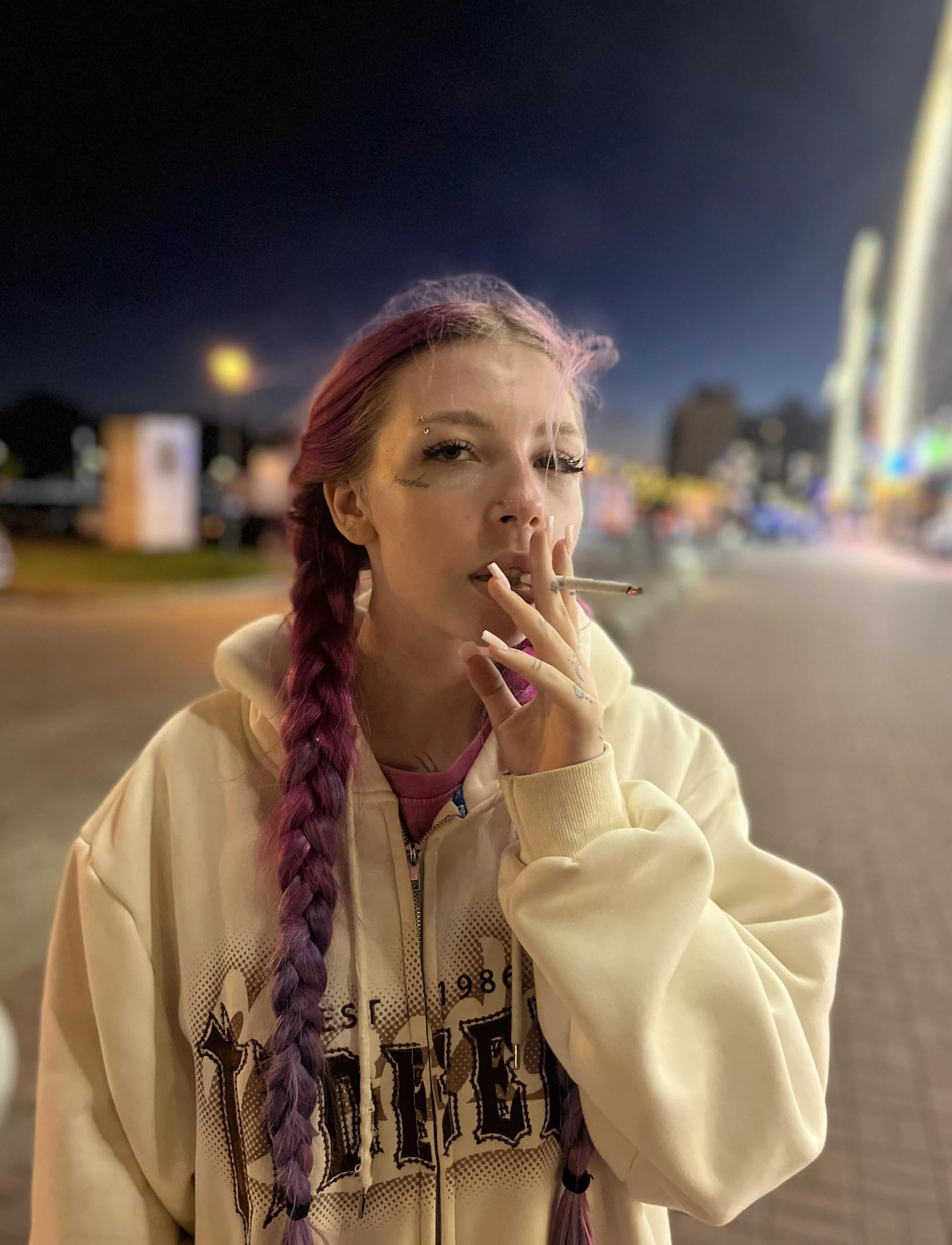 whether you like girls who smoke or not