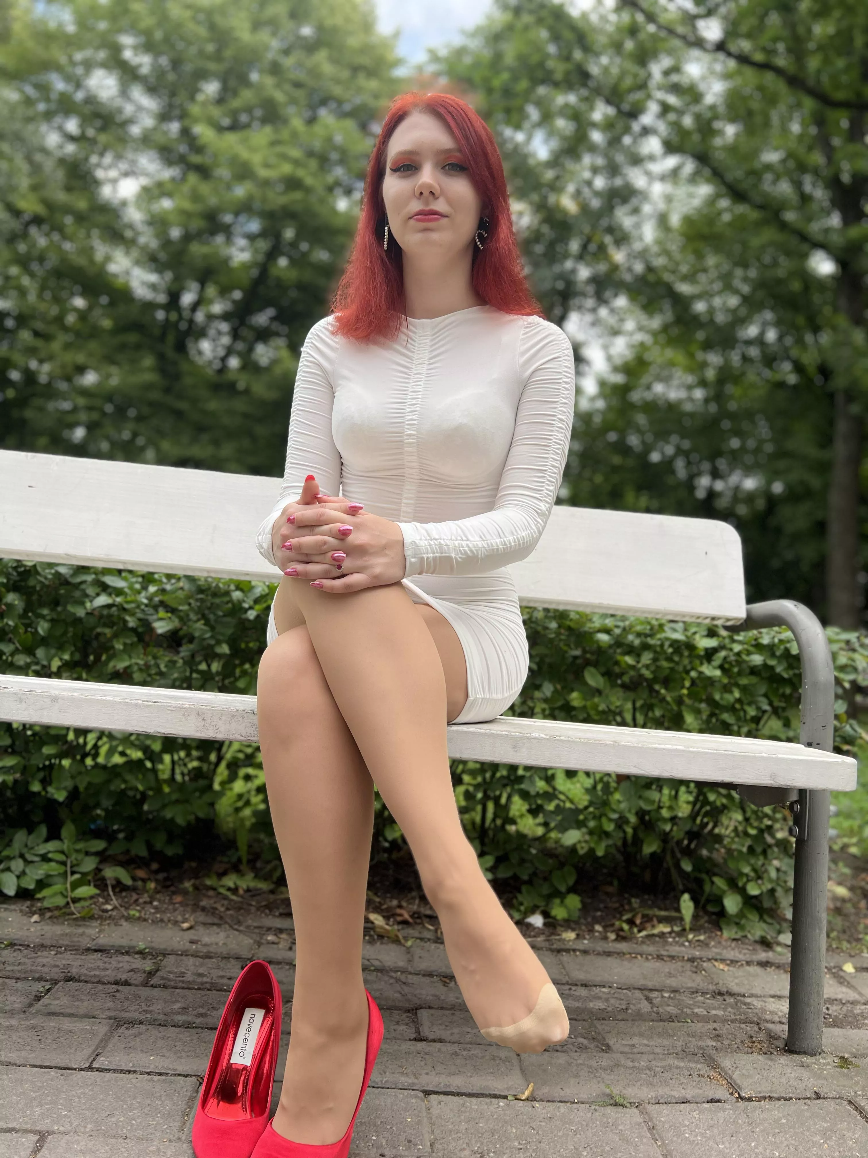 White dress and nude pantyhose 