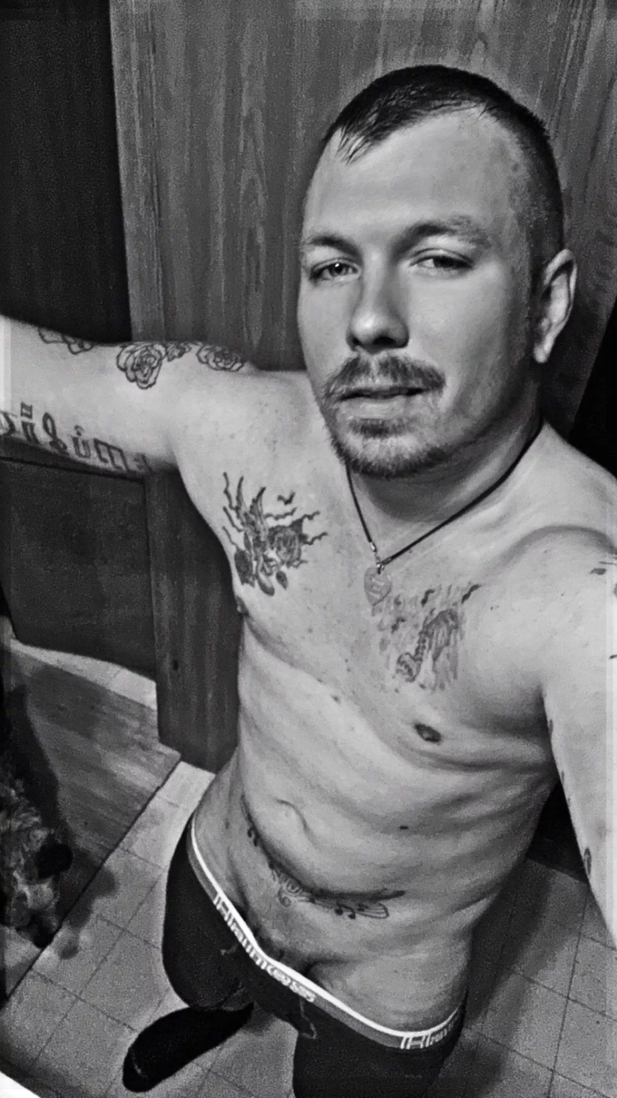 Who’s helping me to bed