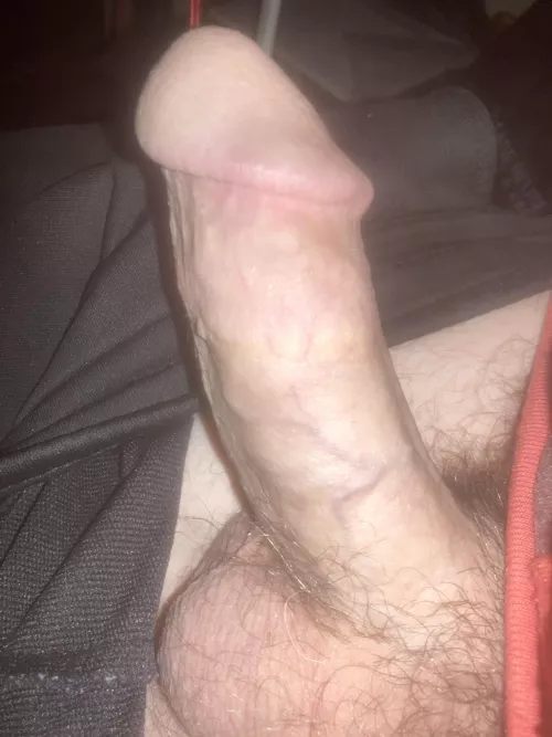 Who’s wife or gf can get me off let’s play