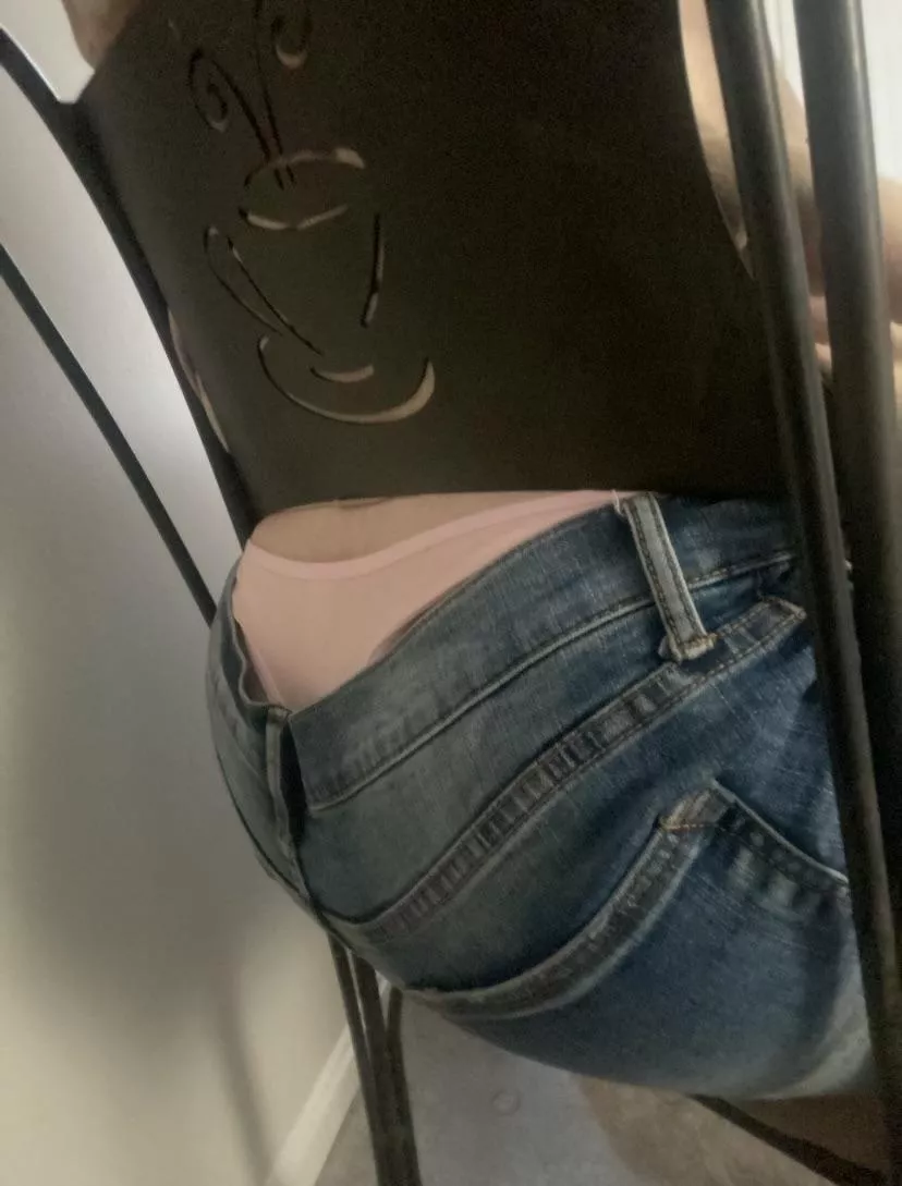 Wifey eating lunch today