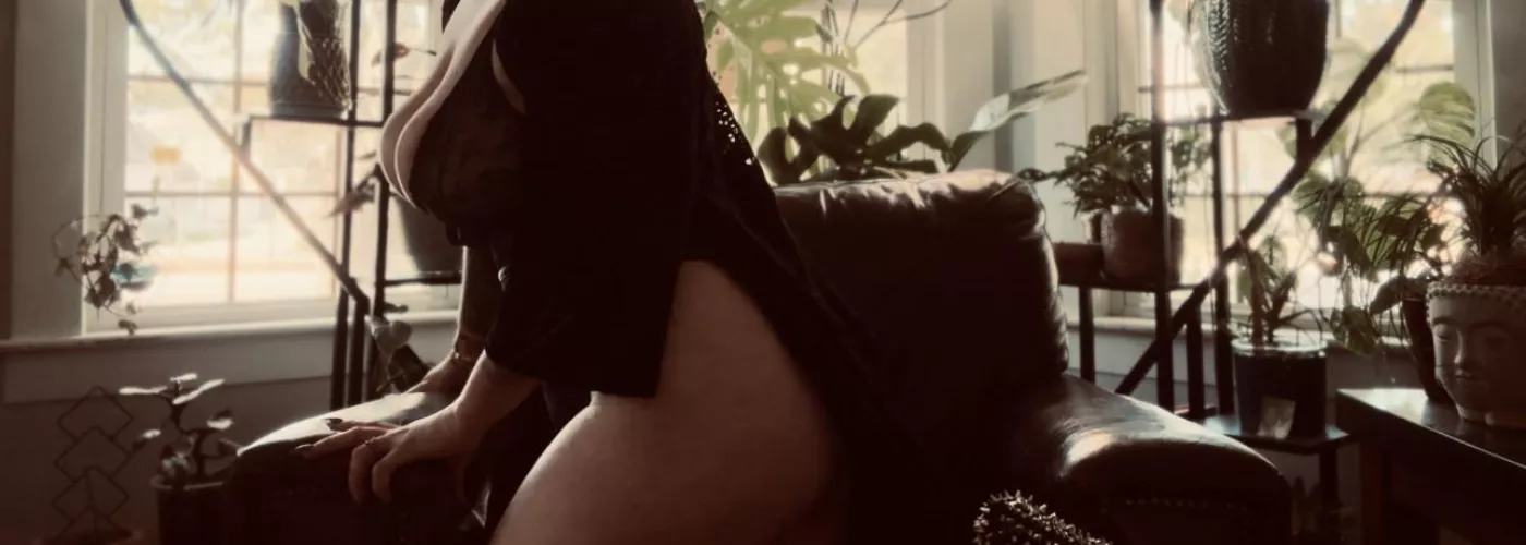 Would you help me warm up? ❄️💚