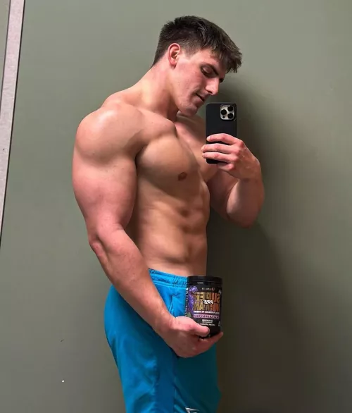 Your wallet begs for me. 