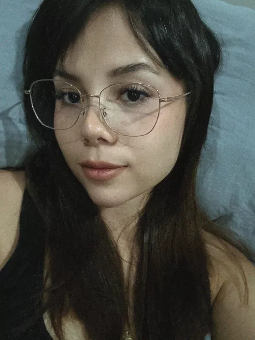 19 [F4M] Feeling playful tonight, care to join me for some fun?