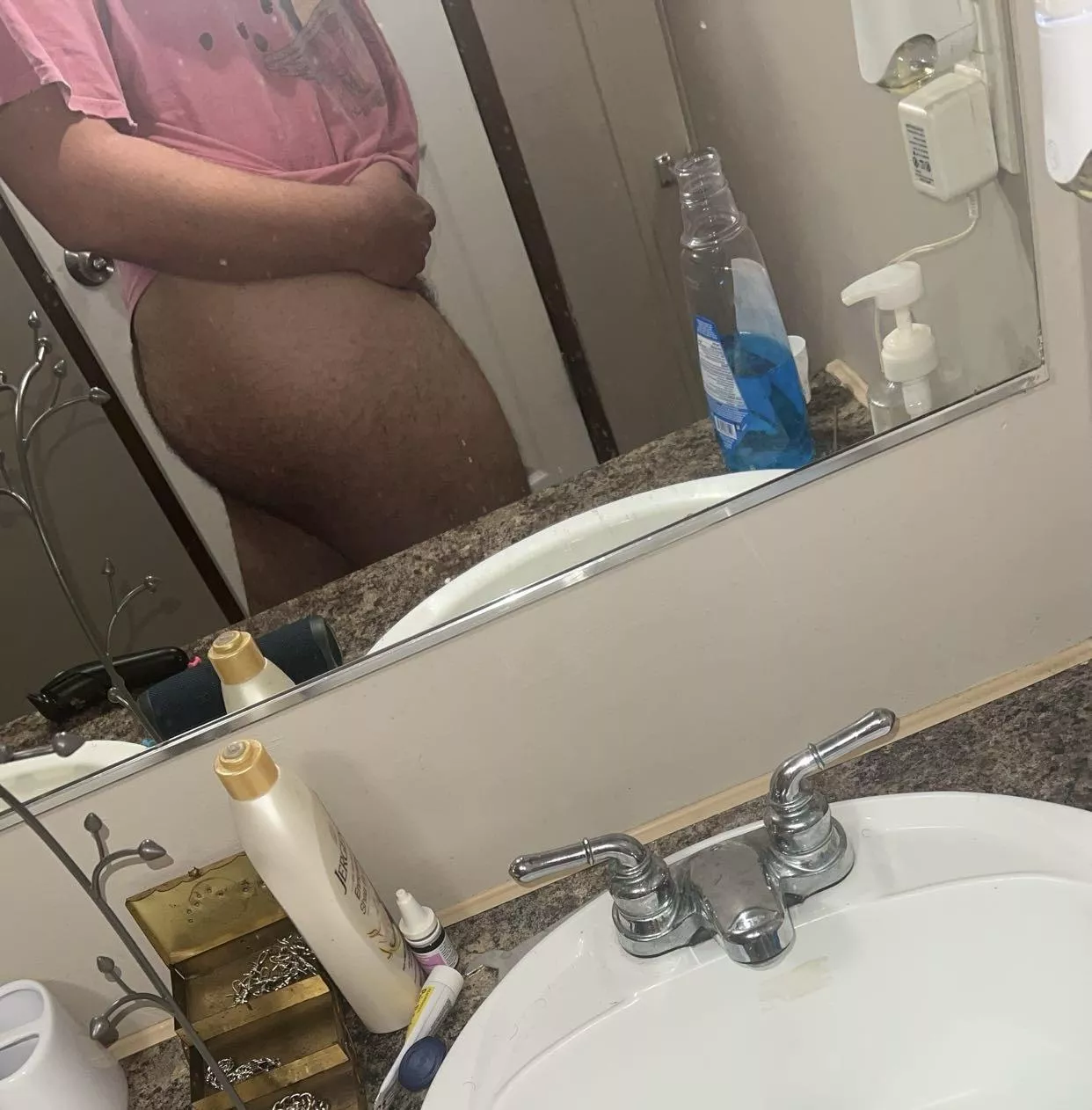 21 com over and grind on my ass while you jerk me off, maybe slip it in 🥵 in midwest city