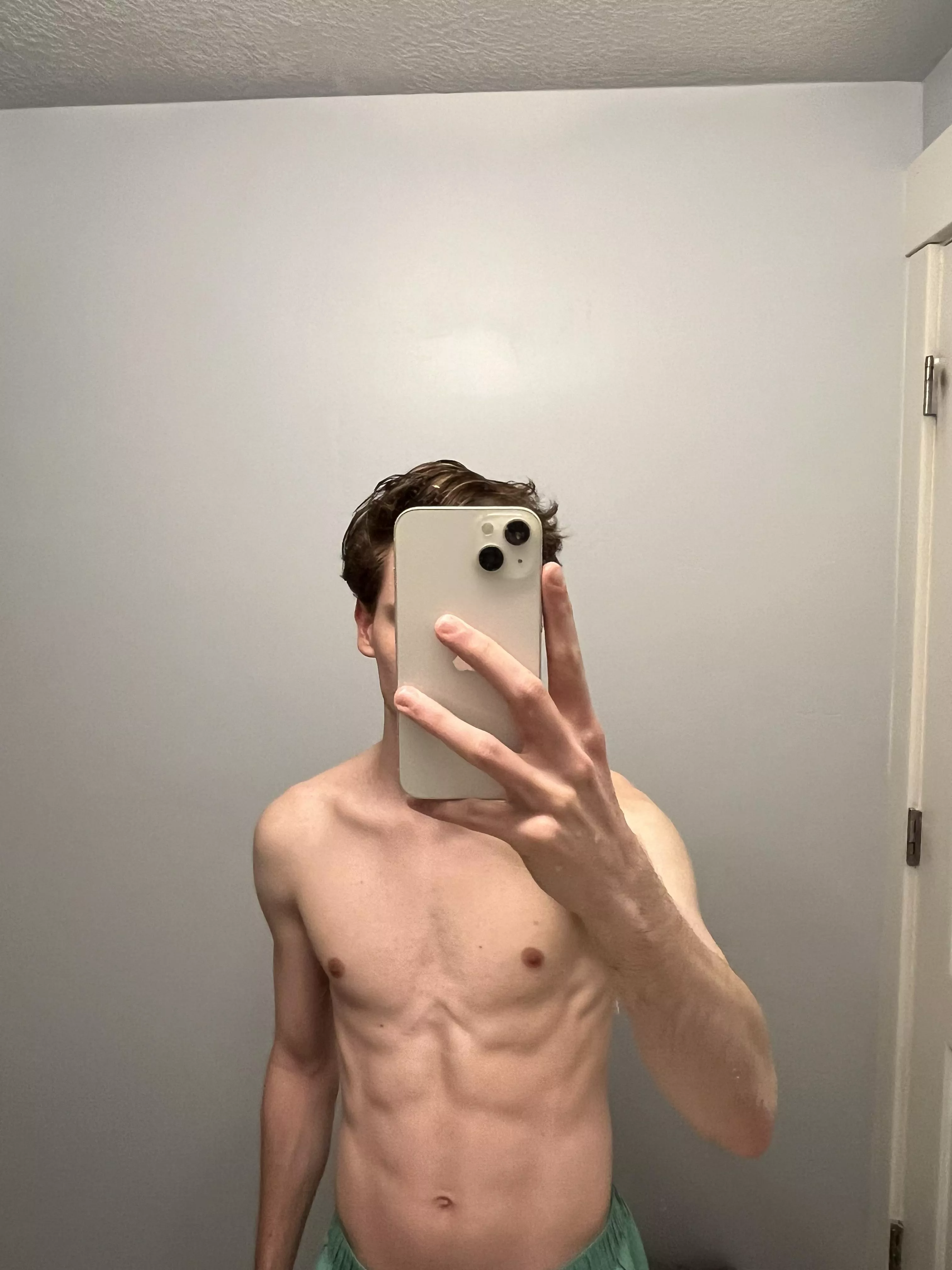 21 M4F athlete looking to fuck