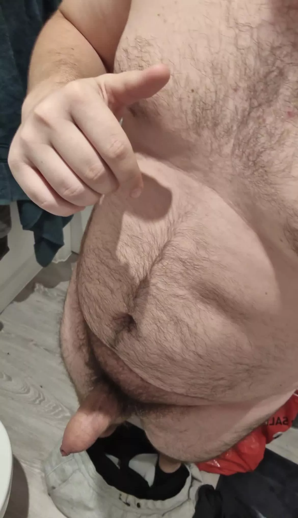 27 service sub top. I promise it’s bigger when I lie down. Looking to Roleplay