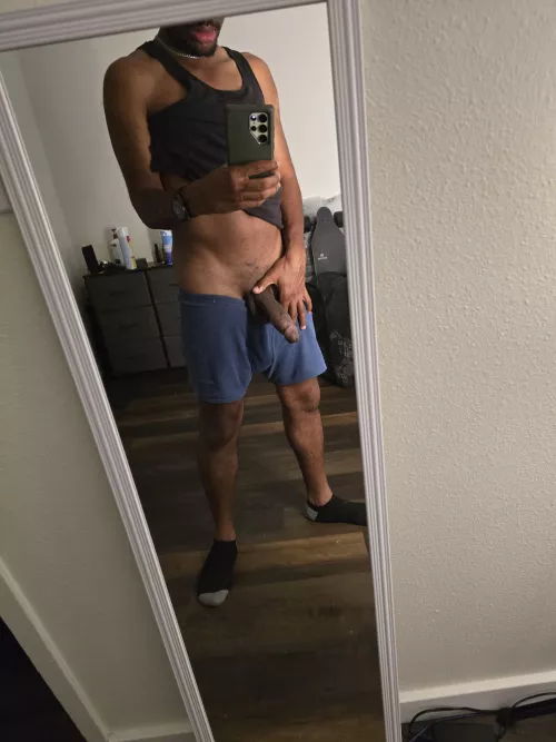 27(m), Des moines. Anyone wanna hang? 👀