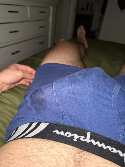 [28] wet and ready to go 😈