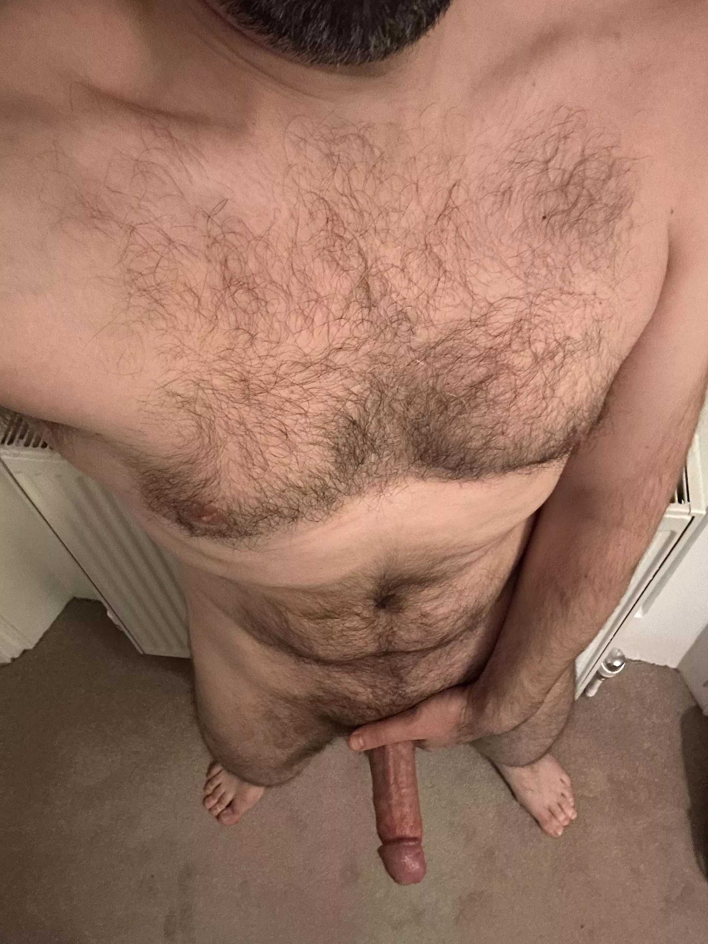 30 uk bored and horny. dm to chat