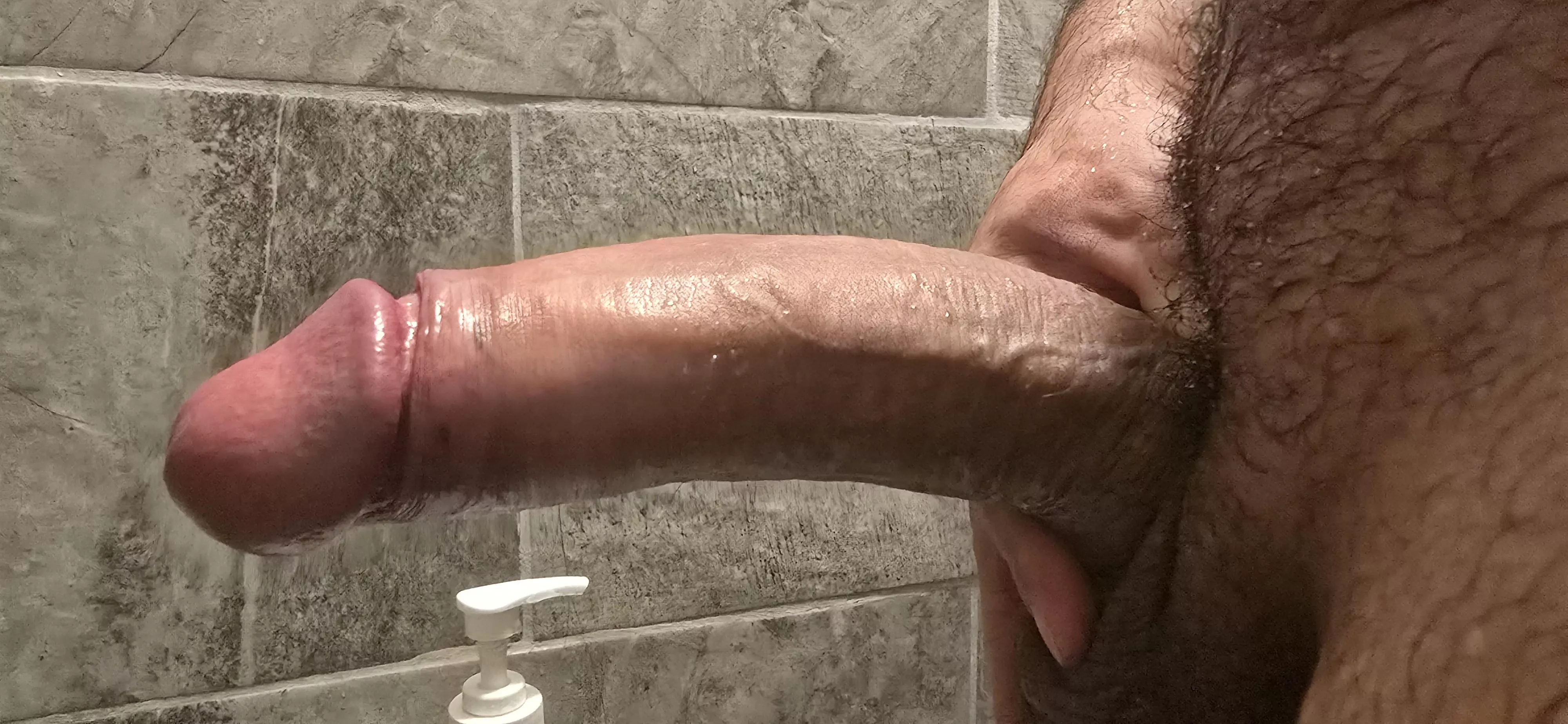 35m. Join me in the shower?