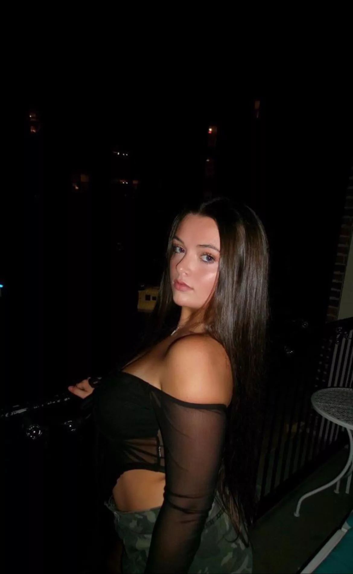 A goddess you would sacrifice everything for 