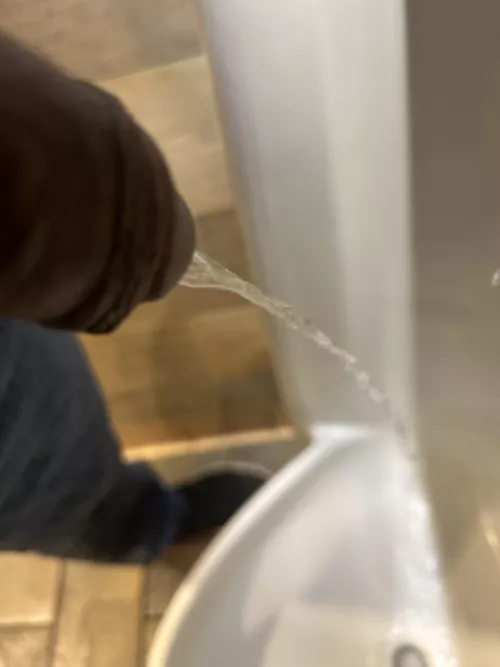 A nice stream! Who wants it on their face?? 