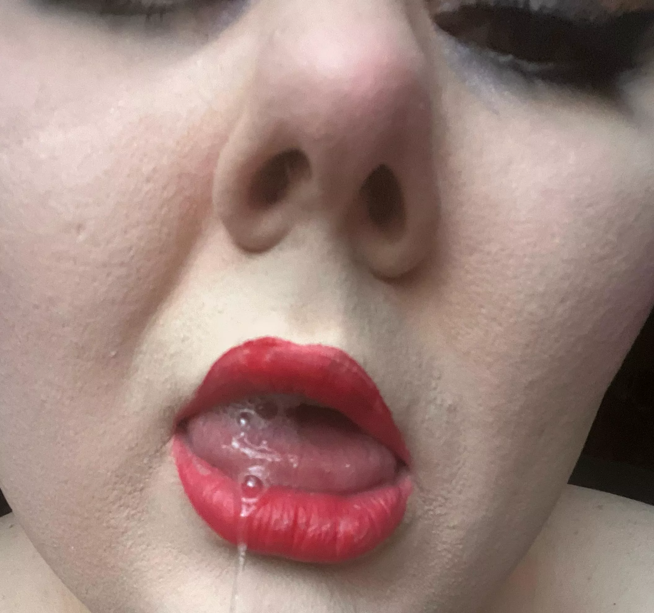 Any straight or curious guys wanna host me? 